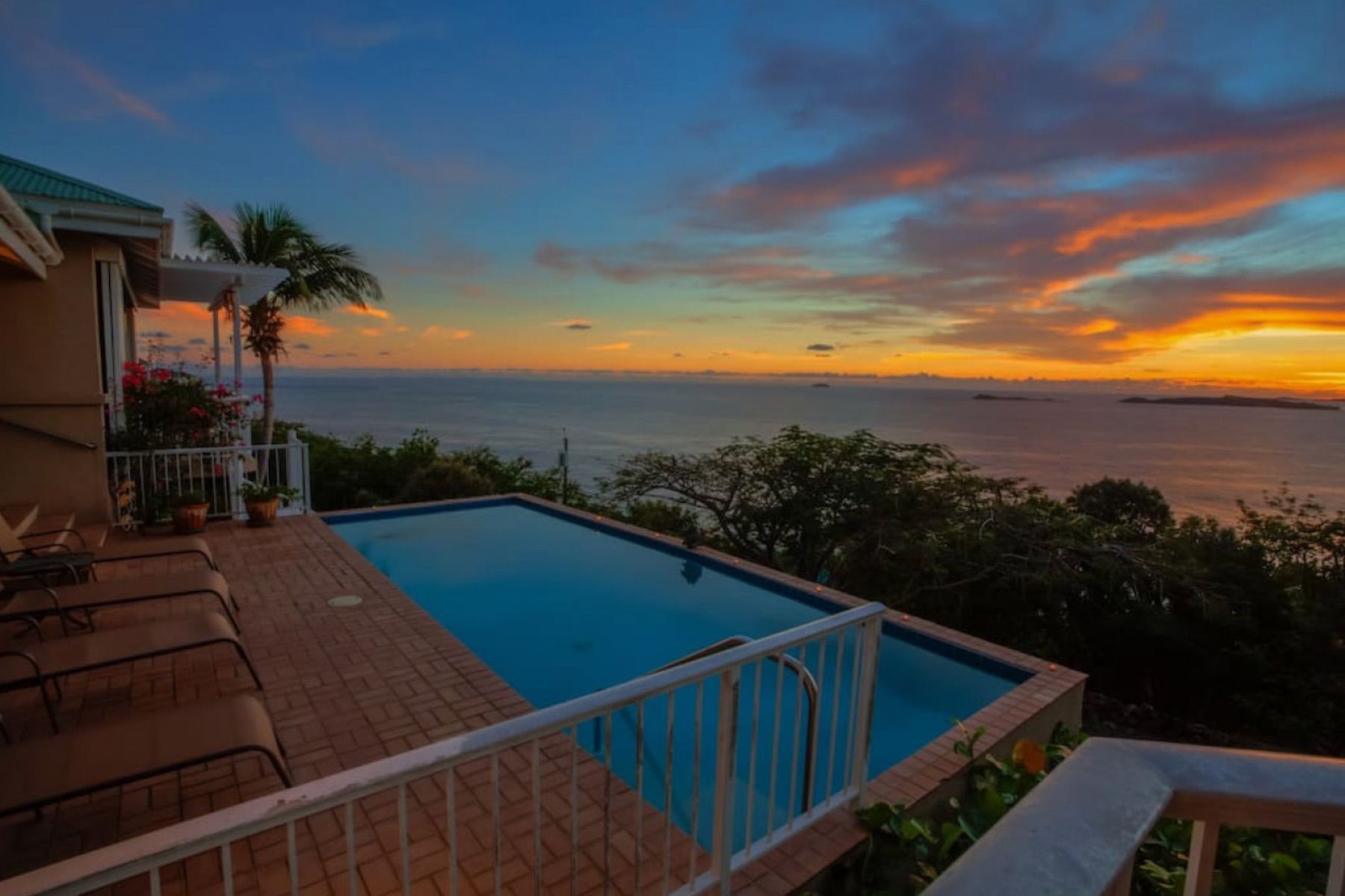 Hale Lani villa photo.